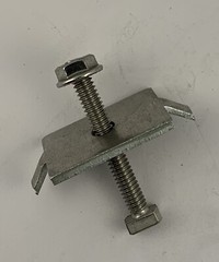 Lot of 4 Ironridge Solar Mid Clamps A-B 2″ T-Bolt Clear 29-70TB-105