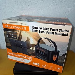 【NEW】WATTBRICKS ENERGY 120-WATT PEAK PORTABLE POWER STATION & SOLAR PANEL BUNDLE