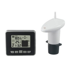 Efficient water tank level gauge with accurate indoor temperature monitoring