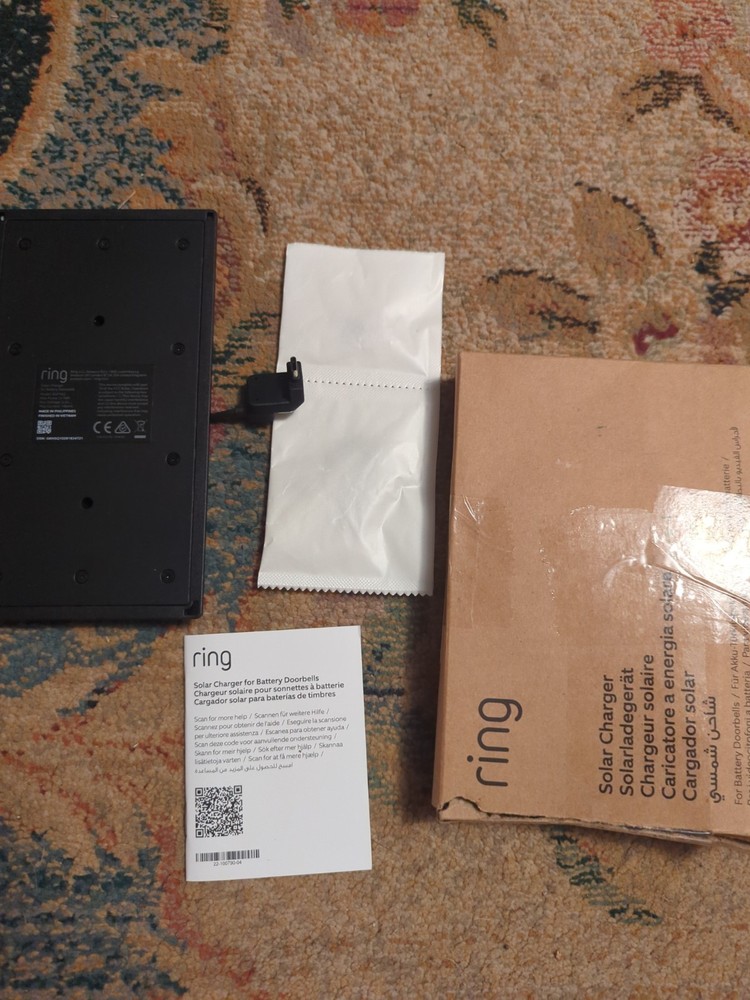 OEM Ring Solar Charger for Battery Doorbells USB-C Black Model 6GFYA2