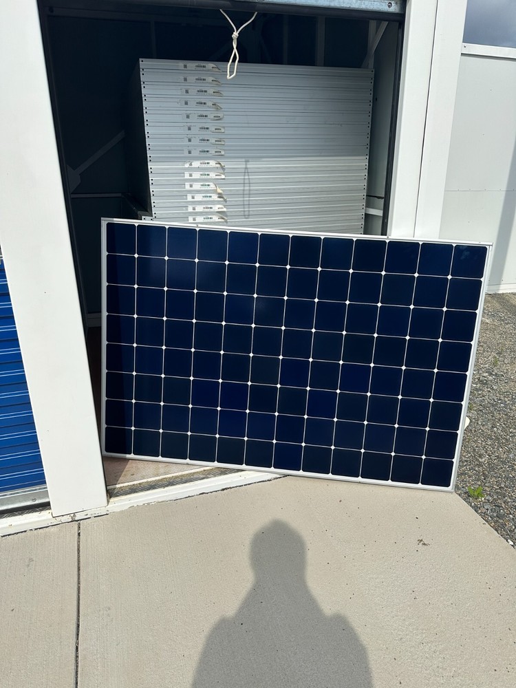 NEW SunPower Maxeon SPR-E20-330-COM 330W Solar Panel – High Efficiency – PICKUP