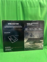 Grid Doctor 100 Portable Solar Panel & 300 Solar Generator (E)