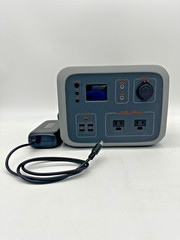 Bluetti AC50 – 500 Wh – Solar Generator / Power Station