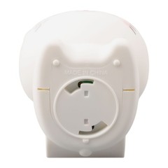 Smiling Eyes Solar Nodding Cat for Car/Home Decoration Cute and Eco friendly