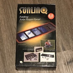 Sunlinq 6 .5 Watt Foldable Solar Panel with accessories