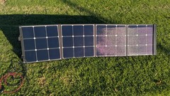 BLUETTI SP200 200w Solar Panel Portable Foldable BNIB New