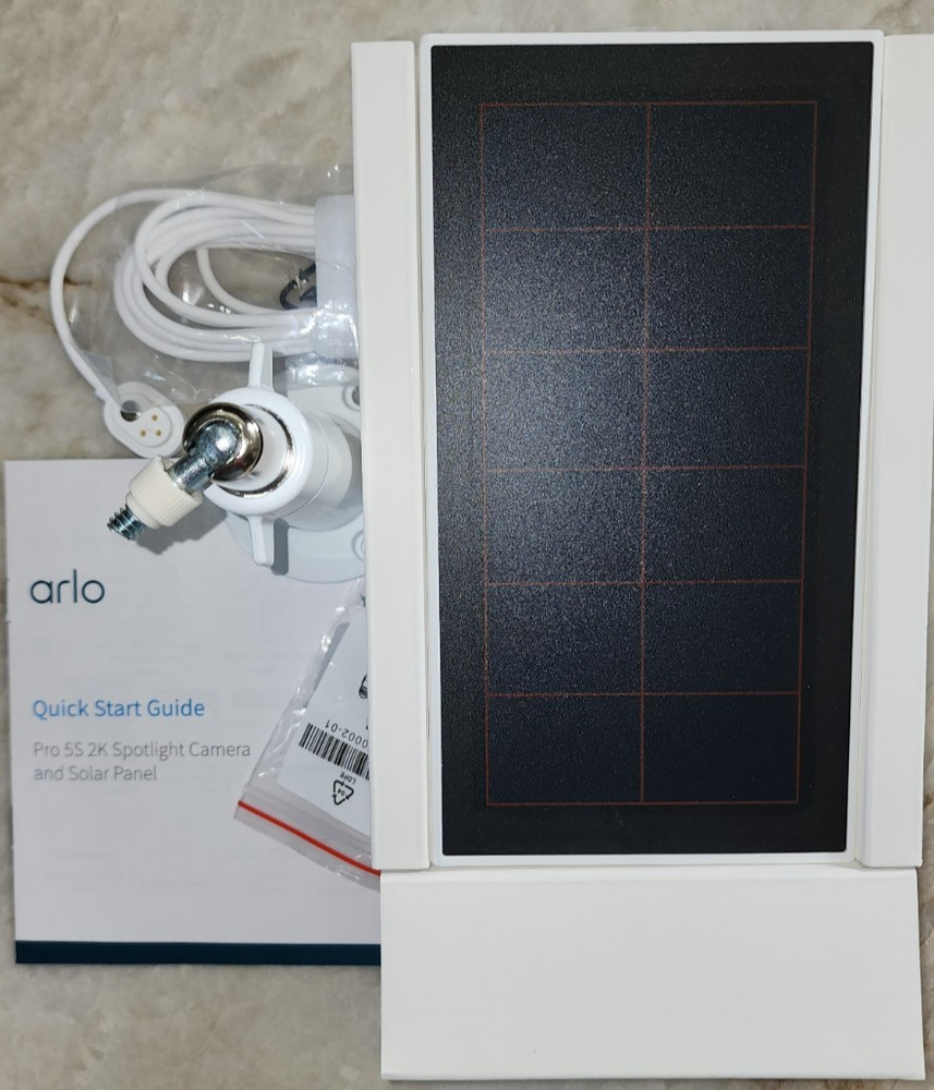 Arlo VMA5600 Solar Panel – White For Arlo Ultra, Ultra 2, Pro 3,4,5S Retail Pull