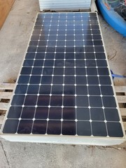 435 watt Sunpower Panel / E-Series Commercial Solar Panels / SPR-E20-435-COM