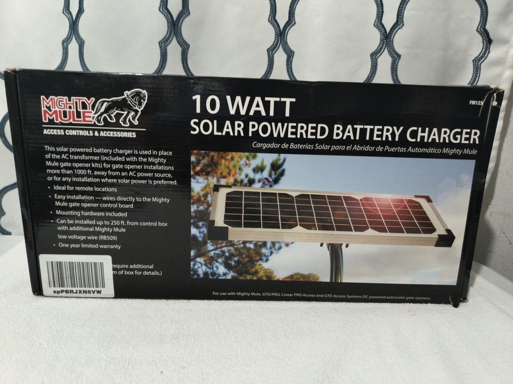 Mighty Mule FM123 10 Watt Solar Powered Battery Charger In Box NEW