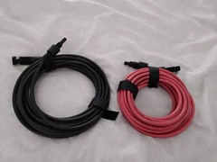 A Pair Of long solar cable, Estimated To Be At 20 Feet Each