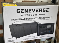 NEW! Geneverse 1210Wh Solar Generator + 2/100Watt mini Solar Panels SEALED