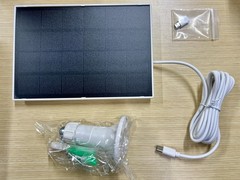 Solar Panel with Charger Long Cable Waterproof Brand New