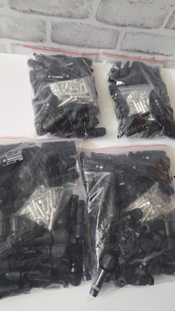100 Pairs Solar Waterproof IP67 Solar Panel Connector Male/Female NEW 1000 Volts