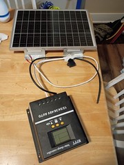 Eco Worthy Model ECOM25W Solar Panel With Solar Charge Controller