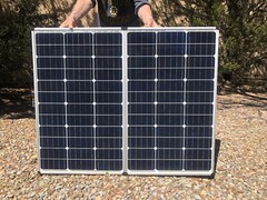solar panel, Zamp, 140 Watt, folding, good condition