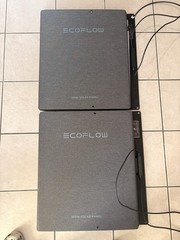 Ecoflow River 2 Max 1000W Portable Power Station + 2x 160solar panels