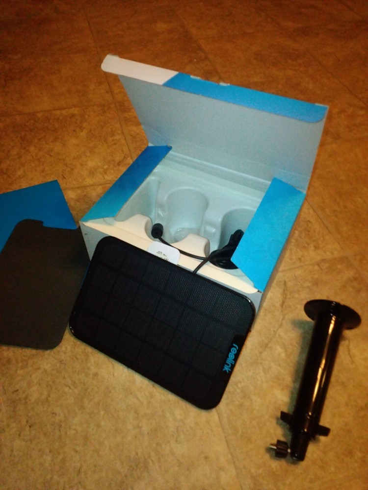 Reolink Solar Panel Lasting Power Supply Only for Argus 2/Pro/3/Eco/PT/GO/GO-PT