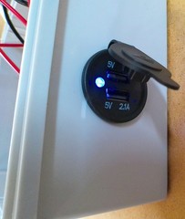 Power Distribution Box with Battery Adapter Fit for De.Walt 20V Battery