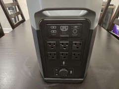 EcoFlow 2048Wh DELTA 2 Max Portable Power Station w/ 2 400W Solar Panels
