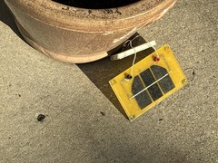L@@K 1.7 Volt Solar Cell