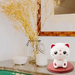 Adorable for Solar Nodding Cat Ornament for Car Dashboard and Home Decoration