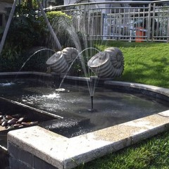 Compact and Stylish Outdoor Fountain Powered by Renewable Energy Source