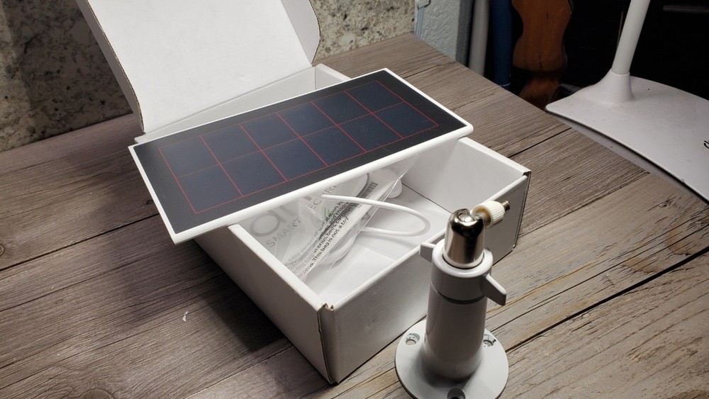 Arlo VMA5600 Solar Panel Charger – White VMA5600 20000R