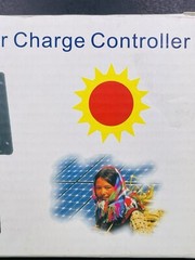 Solar Charge Controller 12/24V CE RoHS ISO 9001 Certified PWM Panel Battery Regu