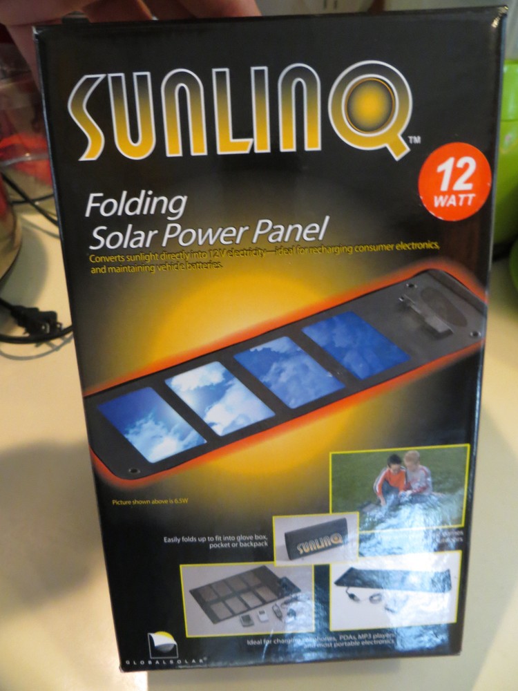 Folding Solar Battery Charger 12 watt 12V-Flexible and Portable
