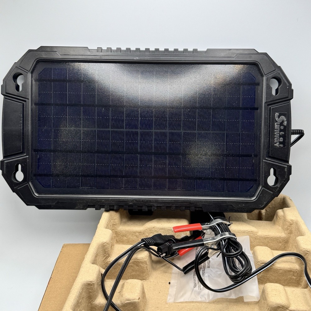 Solar Sunway 12V 8W Battery Trickle Charger & Maintainer New & Tested