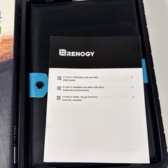 Renogy E.FLEX 21 Watt Foldable Waterproof Solar Panel with Kickstand, Black