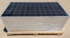 17 x SunPower Solar Panels 440W Lot of 17 Pieces. SPR-A440-COM