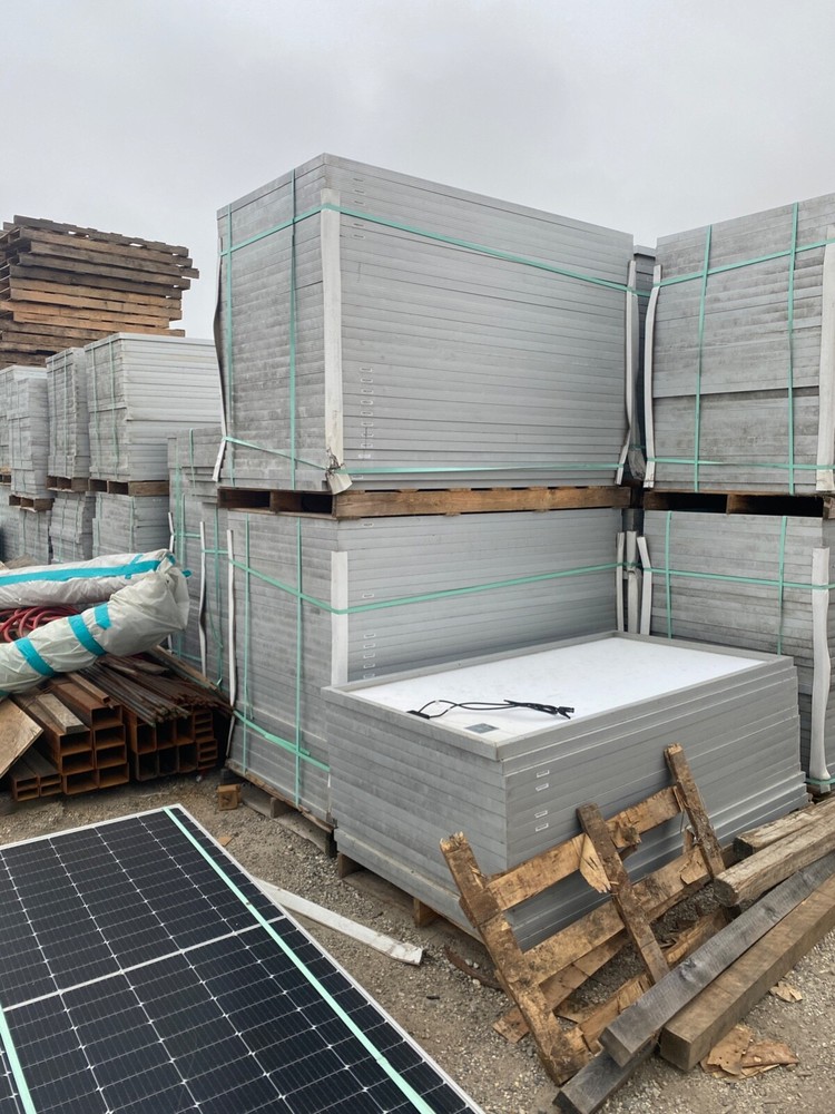 7875 WATTS Pallet of 25 Phono Solar PS315P/24T 31 REC/Canadian Solar/Q Cells