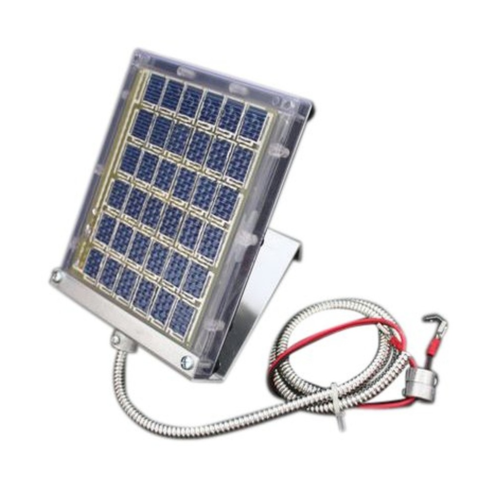 Boss Buck Drum Mount Solar Panel, Black, 12-Volt